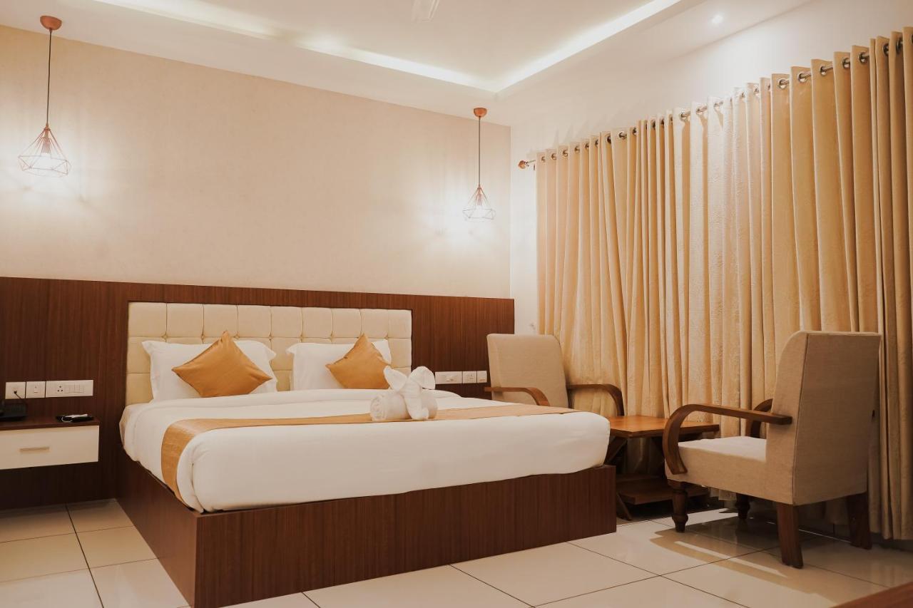 Sprise Munnar Resort And Spa Exterior foto