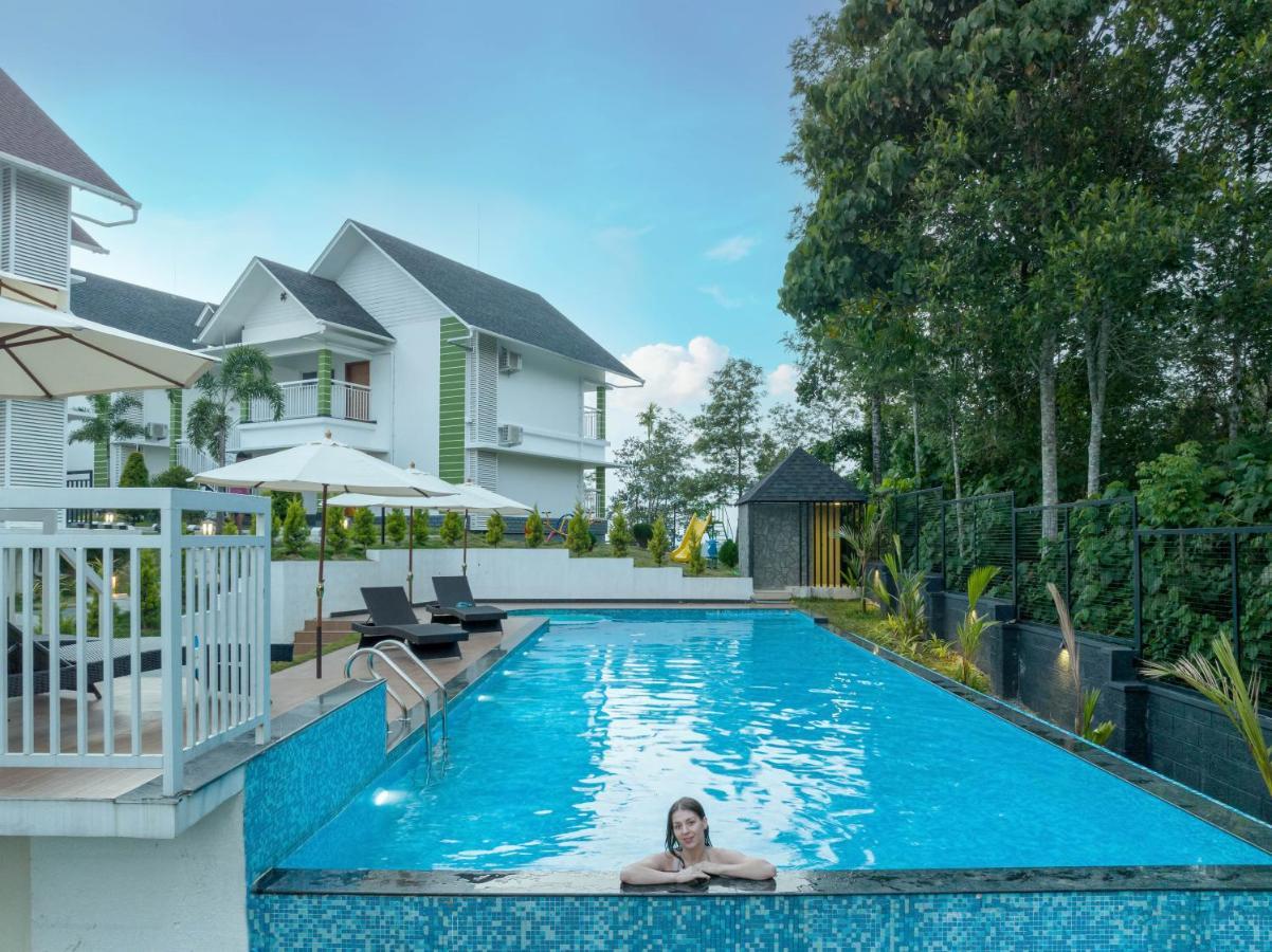 Sprise Munnar Resort And Spa Exterior foto
